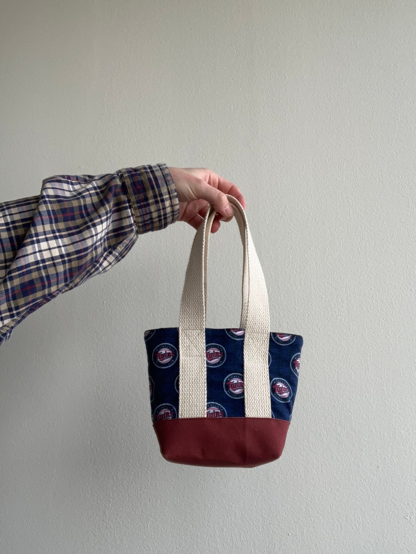 twins mini tote