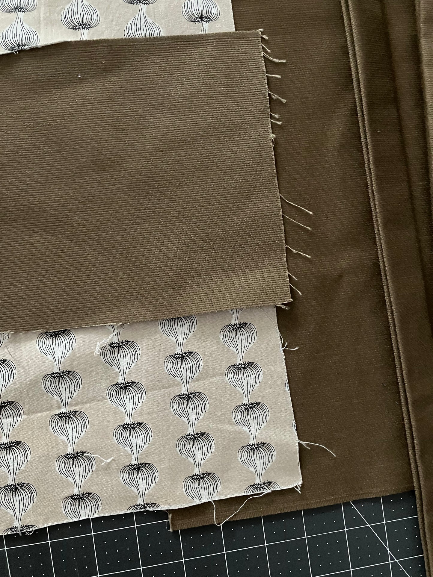 mini tote / garlic & brown