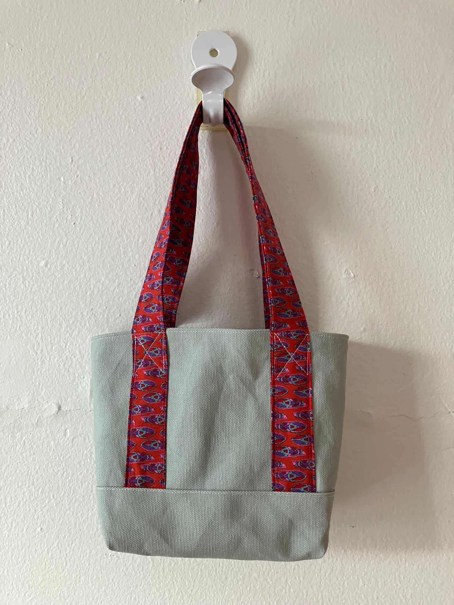 pink or blue beetle mini totes